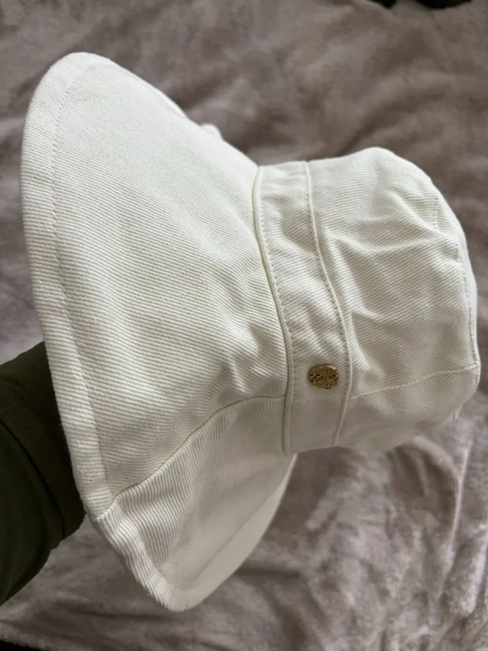 Vince Camuto canvas bucket hat